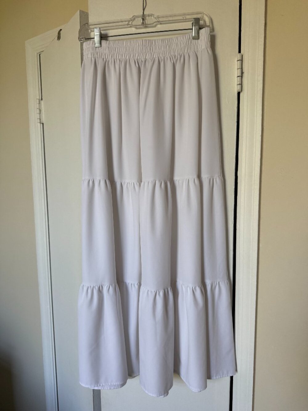 Women's White Skirt